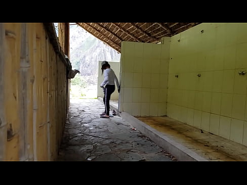 ❤️ espioi kamera espainiar unibertsitateko lankide bati ️❌ Sexu bideoa gugan ❤